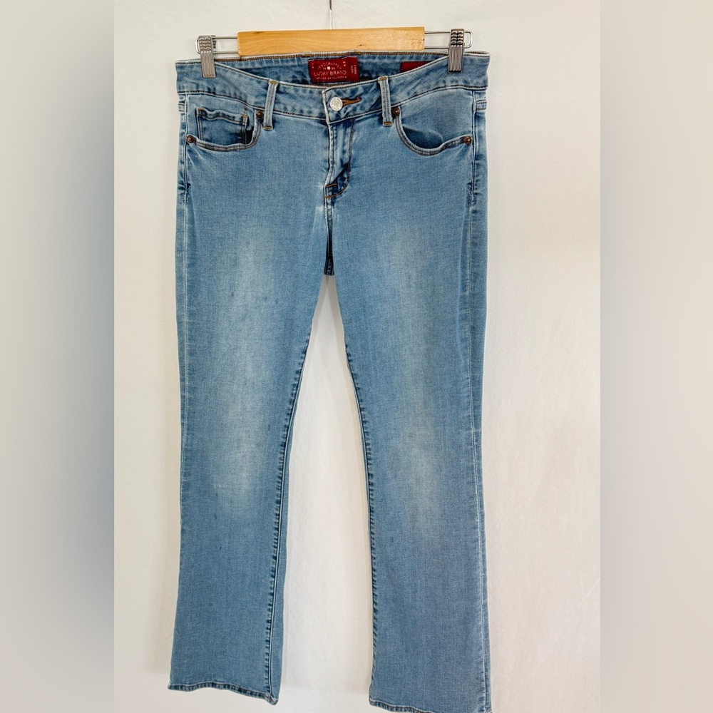 Lucky Brand Light Blue Straight Leg Jeans Leyla Boot Cut